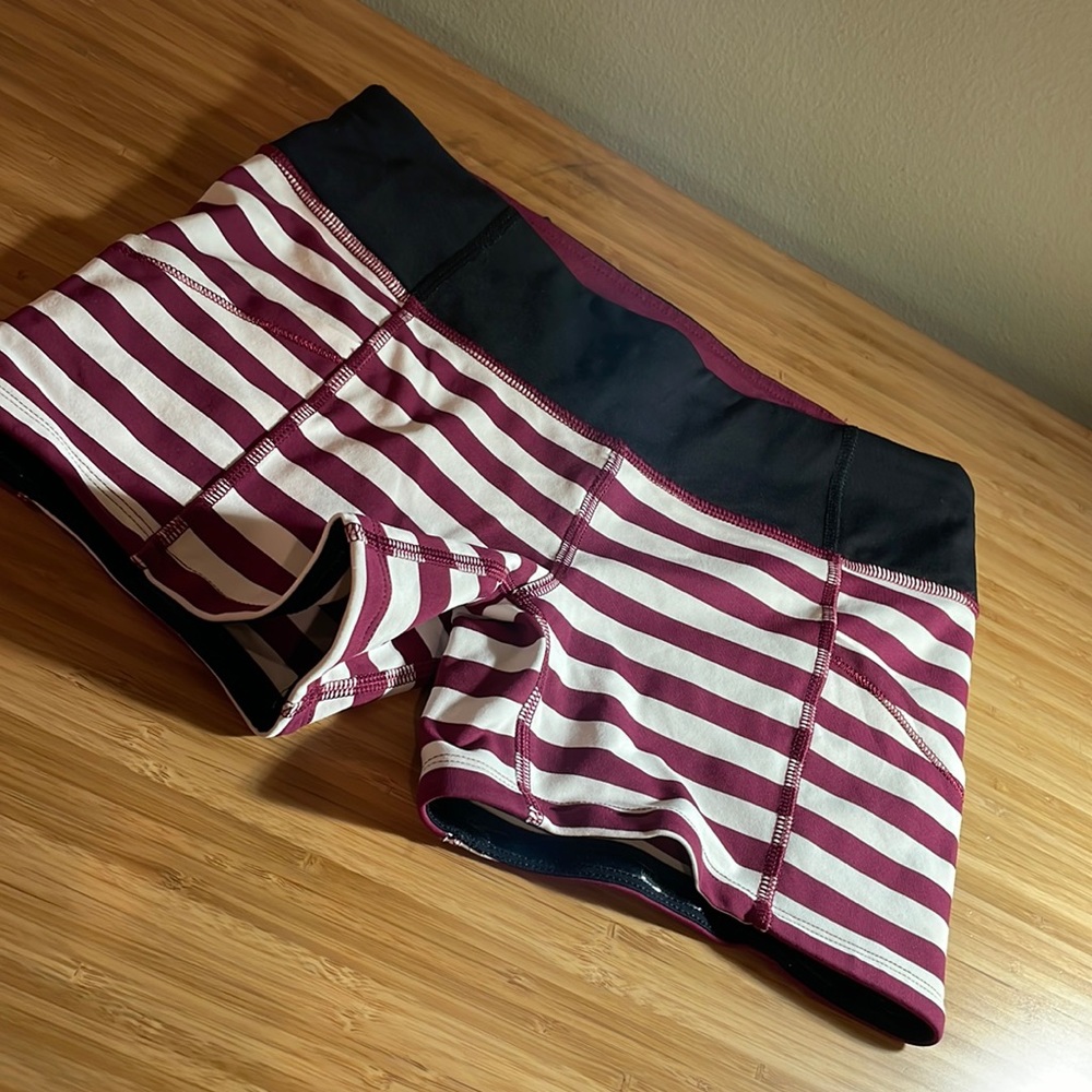 Lululemon Rare Special Edition Shorty shorts